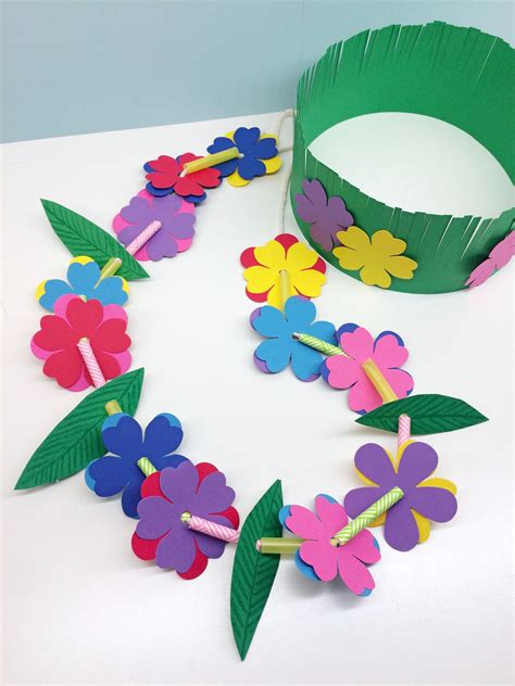 Craft For Kids Hawaiian Lei And Grass Crown Luau Theme Hawaiian Theme