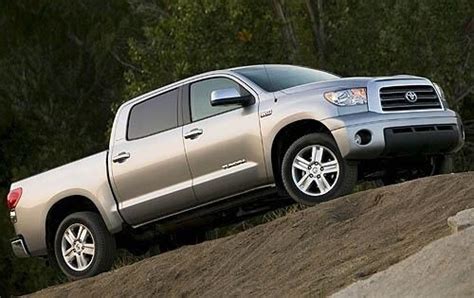 Used 2008 Toyota Tundra Sr5 Features And Specs Edmunds