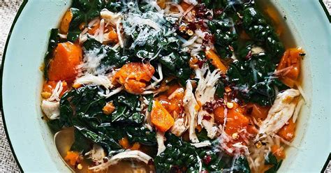 Ginger adds a lovely freshness and plays well with. The Best Chicken Soup with Rice, Carrots, and Kale in 2020 | Chicken rice soup, Chicken soup ...