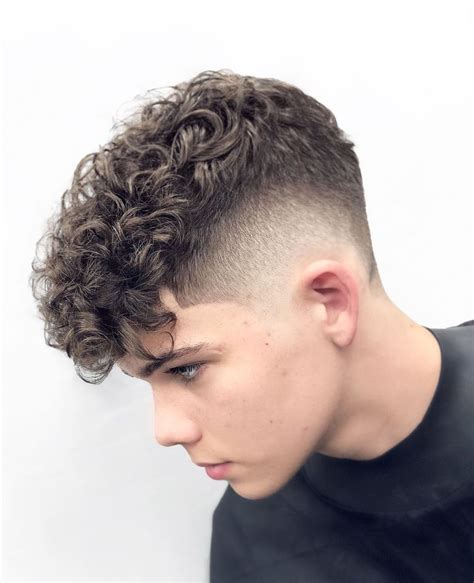 22 Hairstyles For Teenage Guys With Curly Hair Qziershieamali