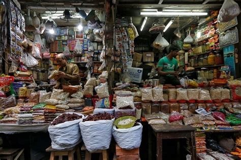 Indias Retail Inflation Eases Below Rbis Upper Tolerance Level