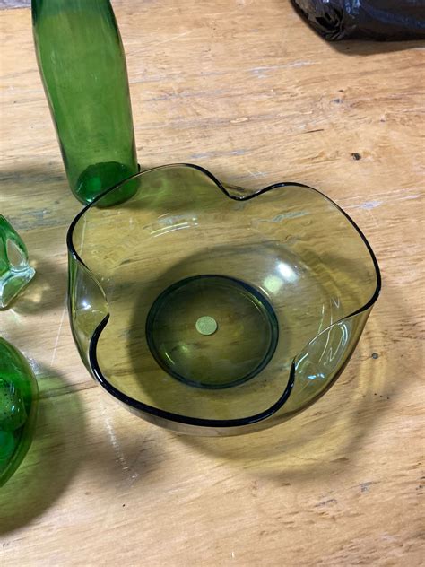 6 piece green glassware