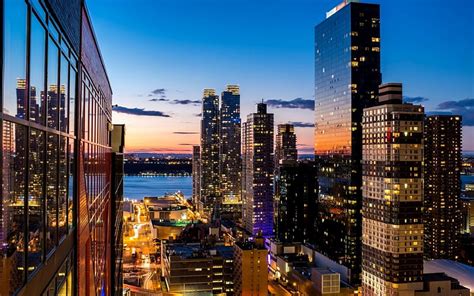 View Of New York City Skyline At Night Architecture Manhattan