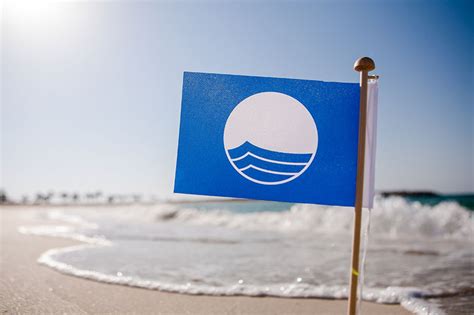 Meet The Beautiful Blue Flag Beaches In Cancun Aquaworld