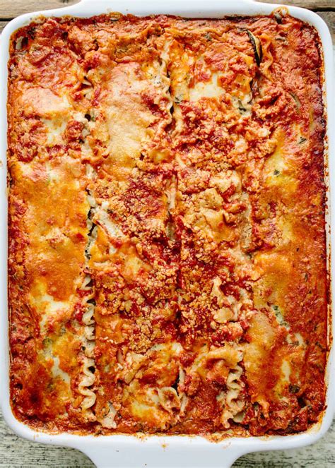 Arrange the eggplant and zucchini in single layers on 3 sheet pans… copyright 2014, make it ahead by ina garten, clarkson potter/publishers, all rights reserved. Recipe: Ina Garten's Roasted Vegetable Lasagna | Recipe ...