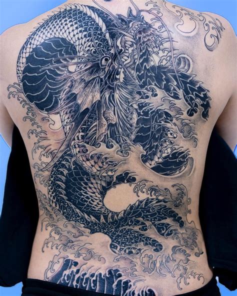 Gyarados 🌊 Tattoo By Oozytattoo Korean Tattoo Artist Dragon Tattoo Artist Korean Tattoos