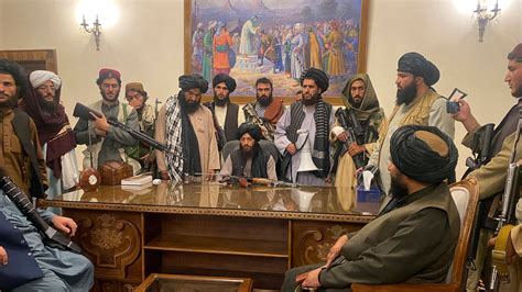 Taliban Take Over Afghan Presidential Palace The New York Times