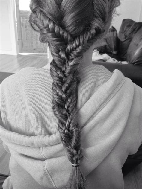 French Fishtails Into Braid French Fishtail Braids Dreadlocks