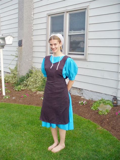 Rare For Amish To Allow A Photo Dress Up Outfits Sunday Dress