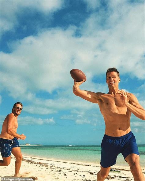 We Thought You D Retired Tom Brady Goes Shirtless For A Game Of Beach