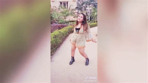 Tiktok Videos Of Cute Aashika Bhatia 22nd Feb 2020 Youtube