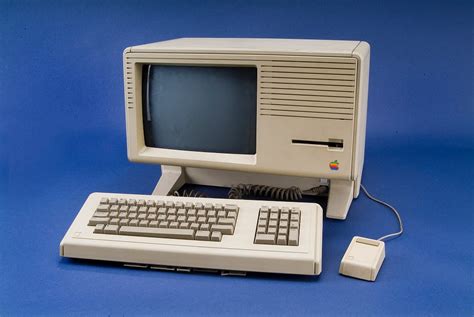 Apples Historic Lisa Computer Was Born 35 Years Ago Today