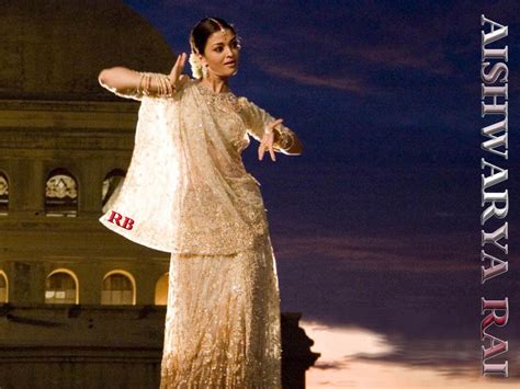 Aishwarya Rai Dancing Pose Wallpaper Indian Sexiest Actress Aishwarya