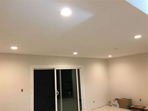 Living Room Installed 6x 6 Inch 2700k Led Recessed Lights On A Dimmer