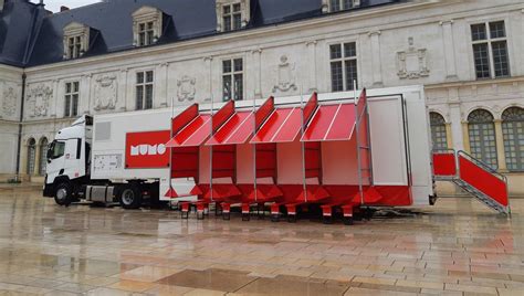 VidÉo Le Musée Mobile Mumo Fait étape à Laval Jusquà Samedi Avant Un Tour De La Mayenne