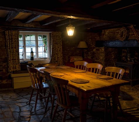 A Cozy English Cottage Dining Room Rcozyplaces