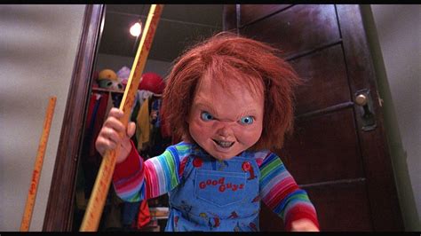 Download Childs Play Chucky In Closet Wallpaper