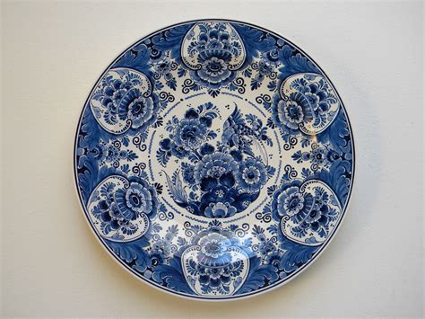 Gorgeous Large Decorative Wall Plate Beautiful Hand Painted In