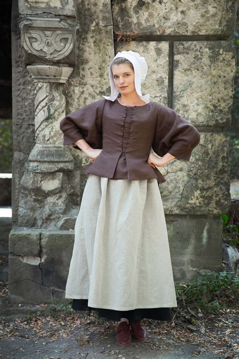 Seventeenth Century Linen Peasant Costume 1600s Witch Etsy