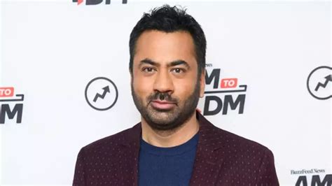 Harold Kumar Star Kal Penn Comes Out As Gay Announces Engagement To