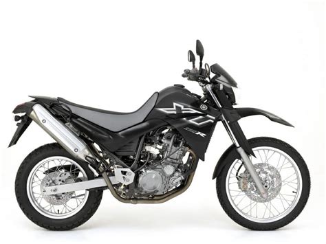 Yamaha xt660r tenere for sale, comes with old exhaust and few extras. Yamaha XT660R