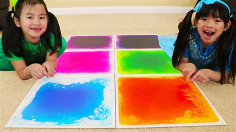 Emma And Jannie Pretend Play Learn Colors W Fun Colorful Playmat For