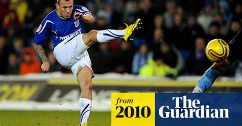 Find the perfect craig bellamy wales stock photos and editorial news pictures from getty images. Craig Bellamy relinquishes Wales captaincy | Football | The Guardian