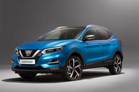 Nissan Qashqai 2017 Facelift Release Pictures Carbuyer