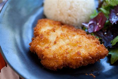 Cook the chicken without turning until beginning to brown, about 2 minutes. Chicken Katsu {With Homemade Katsu Sauce} | Rasa Malaysia