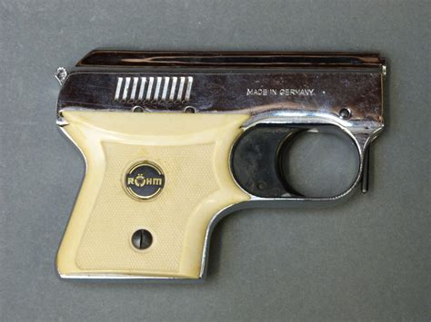 Rohm Rg 25 Starting Pistol With Moulded Cream Grips Overall Length 12cm