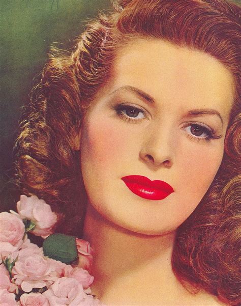 maureen o hara on the cover of motion picture magazine 1946 hollywood fashion hollywood