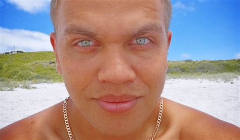 Growing Up Gay And Aboriginal In An Outback Town With Less Than 1 000 People Star Observer