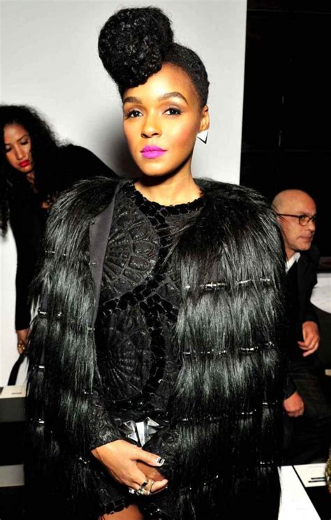 Janelle Monaes Paris Fashion Week Style Had Jaws Dropping Bglh