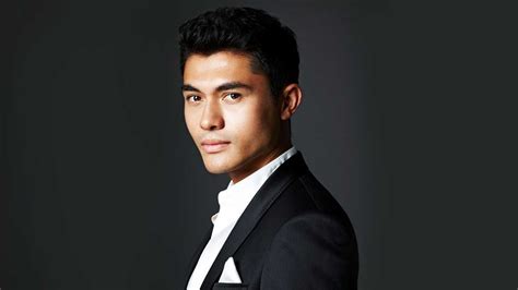 Henry golding, at venice beach, leads the new snake eyes: Film Spinoff 'G.I. Joe' Memilih Henry Golding Sebagai ...
