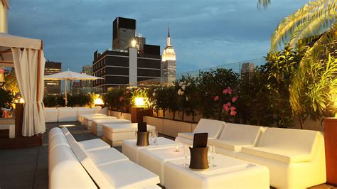 Best Rooftop Happy Hours For Elevating Your Afternoon Drink