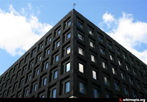 Most of the major banks are leading the way in modern security most swedish banks have a separate consumer and business departments. Swedish National Bank - Stockholm
