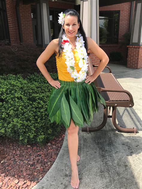Hawaiian Ti Leaf Skirt Deluxe Hula Version Etsy