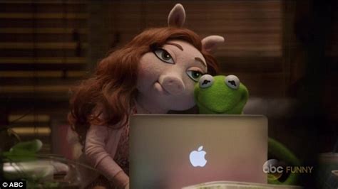 Kermit Introduces Denise As Miss Piggy Plays The Diva In Muppets Season