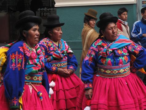 Women In Traditional Bolivian Dress Colors Around The World