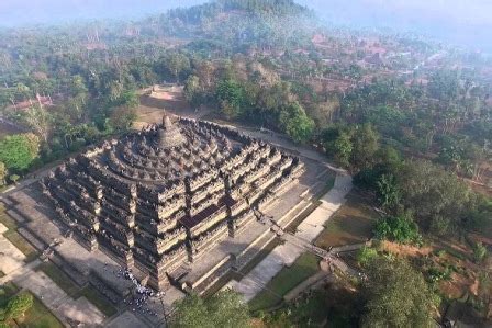Rp 95.000, high season rp 95.000 dan lihat juga info diskon htm nya. Tiket Masuk Borobudur 2020 | Harga Terbaru Masuk ke Candi Borobudur, Magelang