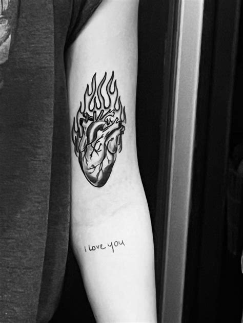 Throne Of Glass Fire Heart Tattoo In 2023 Fire Heart Fire Tattoo