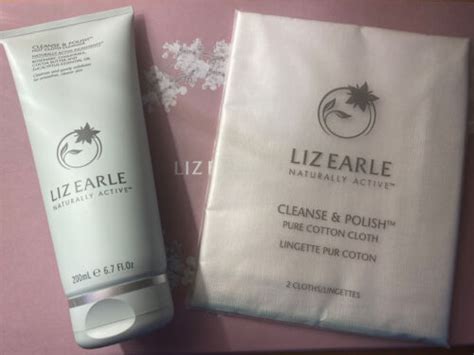 Liz Earle Cleanse And Polish Hot Cloth Cleanser 200ml And 2 X Cloths Worth £3250 Ebay