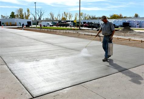 Concrete Curing 7 Faqs What Why Time Techniques And Stages