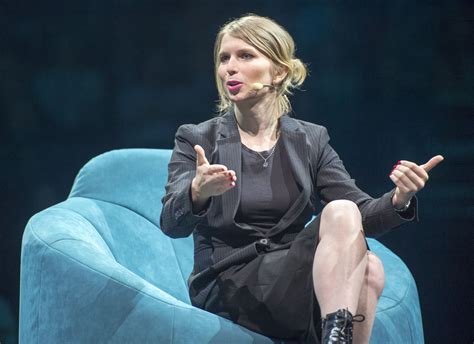 Chelsea Manning Calls For Radical Changes To U S Police Military In
