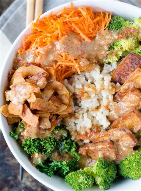 2,000 calories a day is used for general nutrition advice. Broccoli Brown Rice Bowl with Almond Satay Sauce | Recipe | Broccoli, Cooking recipes, Healthy ...