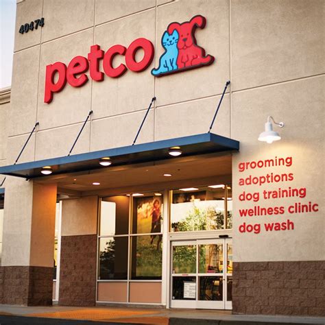 Petco 60 Photos And 67 Reviews Pet Stores 1241 N 205th Seattle Wa