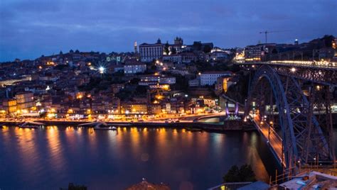 Excursion Porto By Night Tour Panoramique En Bus Croisieurope