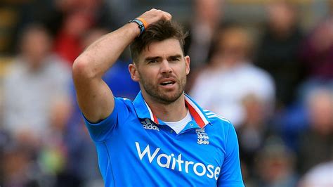 James anderson fights off young guns. Handsome Cricketers Give Actors A Run For Their Money!