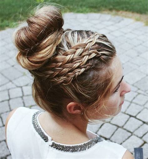 There are so many types to. 7 Cute & Easy DIY Prom Hairstyles | HireRush