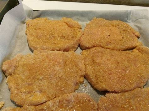 Some Chicken Patties Are Sitting In A Box